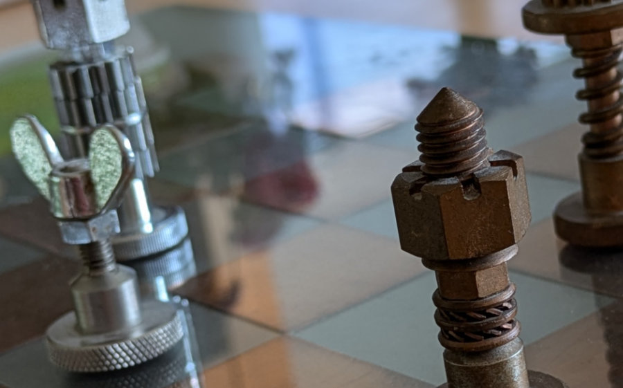 Zwei Spiele, zwei Siege in sechs Tagen für die Erste der Schachfreunde