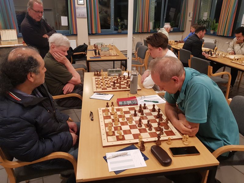 Milan Adamovic Vereinsmeister 2025 bei den Schachfreunden!